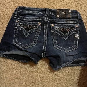 Girls size 14 miss me shorts